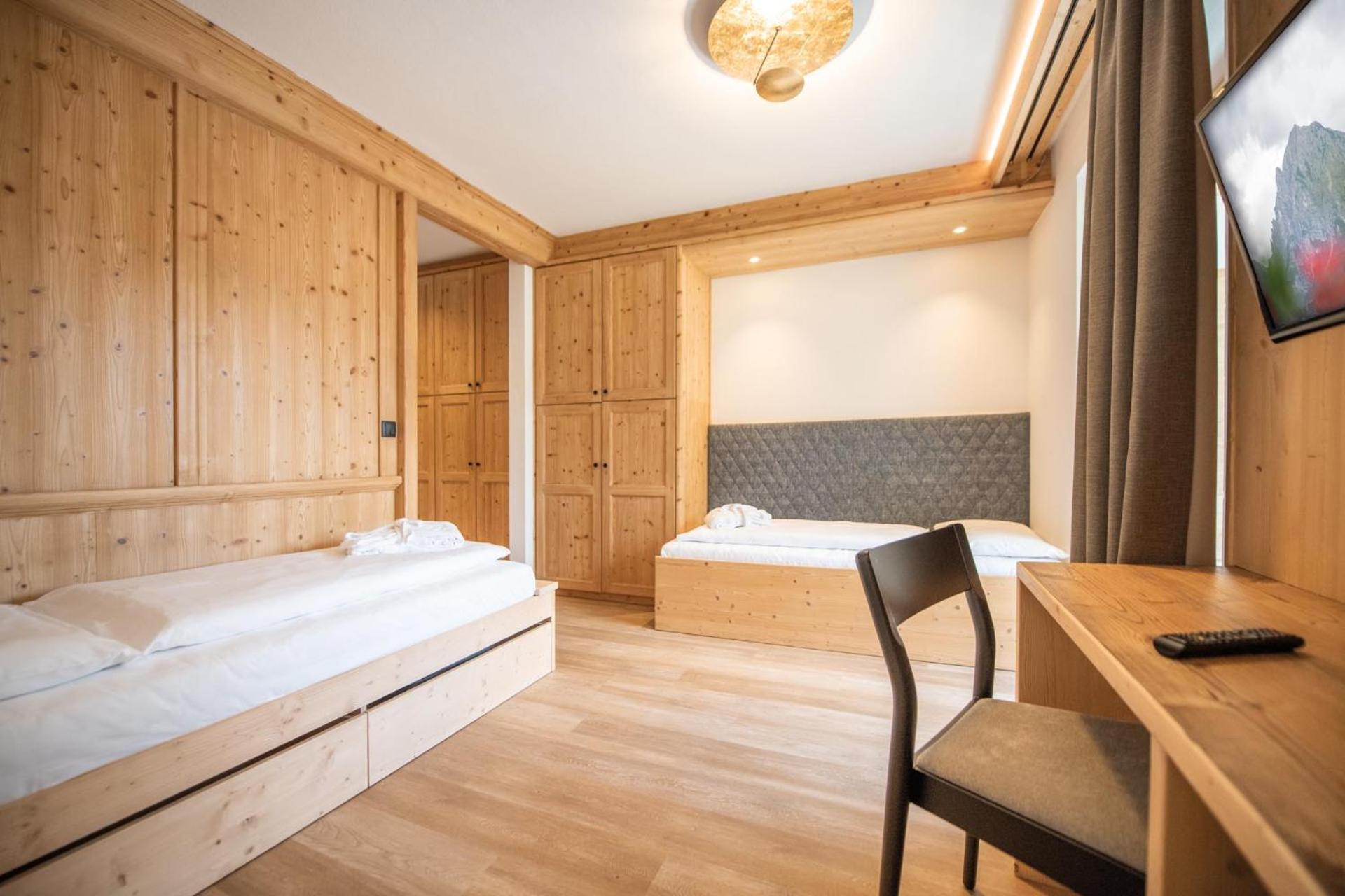 Hotel Condor San Vigilio Di Marebbe Phòng bức ảnh